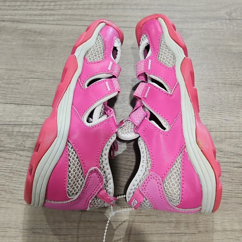 Teva Kids' Pink Adventure Shoes size US 1